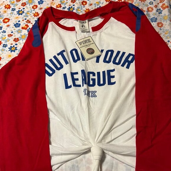Tops - Victoria Secret Pink Phillies MLB Collection Large